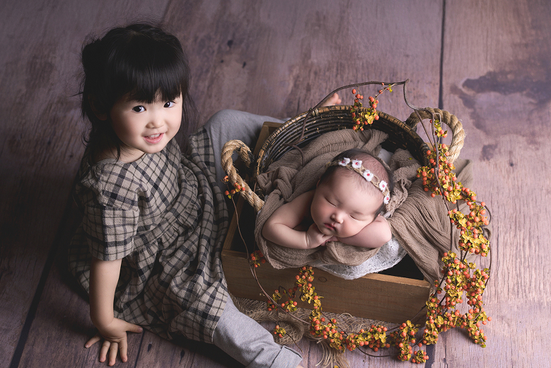 ポーズドニューボーンの画像