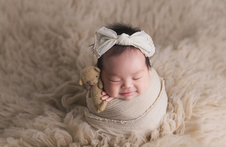 ポーズドニューボーンの画像