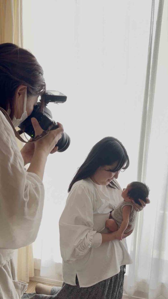 豊橋出張撮影で残すニューボーンフォト_家族写真_絆